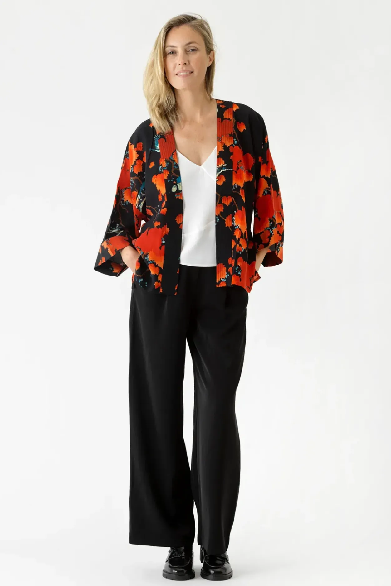 Outlet One Hundred Stars Acer Black Crepe Kimono