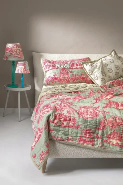 New One Hundred Stars Ancient Column Pink Bedspread