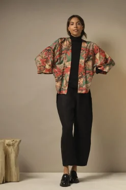 Hot One Hundred Stars Country Toile Berry Kimono