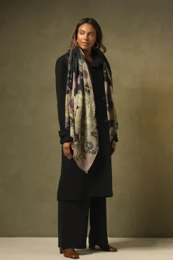 Online One Hundred Stars Daisy Black Wool Scarf