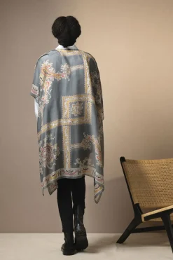 Online One Hundred Stars Handkerchief Grey Throwover