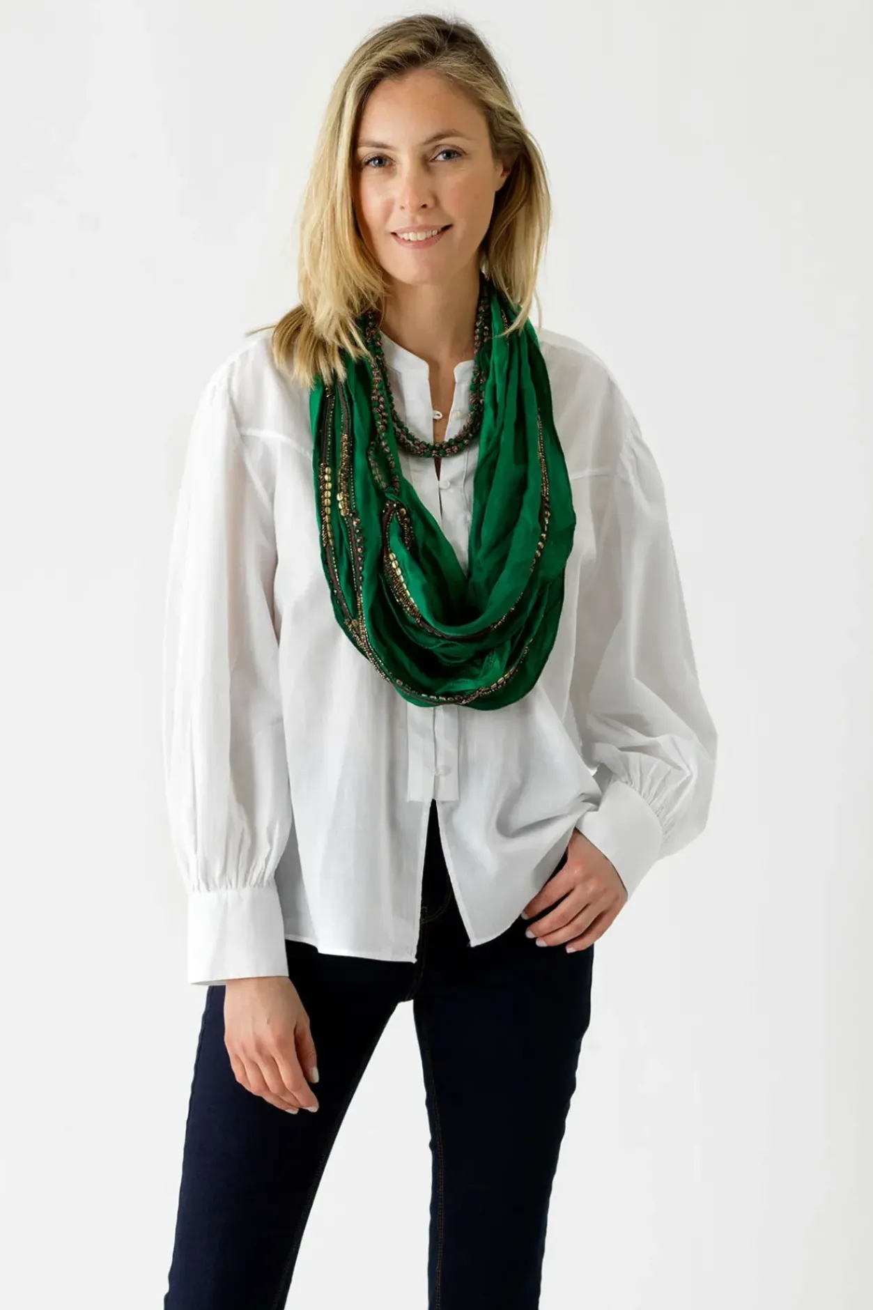 Best One Hundred Stars Indian Heritage Green Necklace Scarf