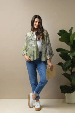 Discount One Hundred Stars Kew Etched Floral Fern Kimono