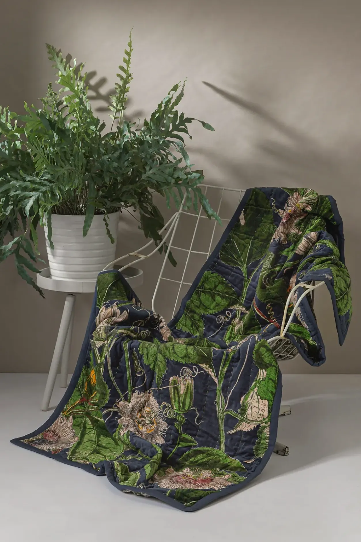 Clearance One Hundred Stars Kew Passion Flower Grey Velvet Throw