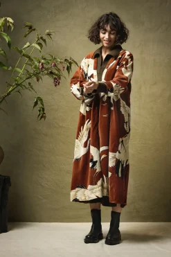 Best One Hundred Stars Stork Cigar Velvet Duster Coat