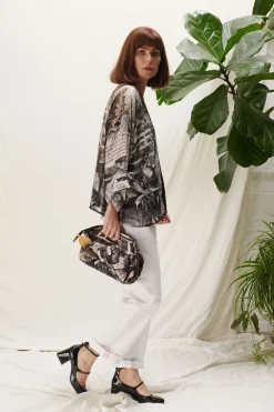 One Hundred Stars Sunburst Grey Kimono