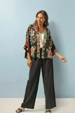 Best One Hundred Stars Woven Flower Black Crepe Kimono